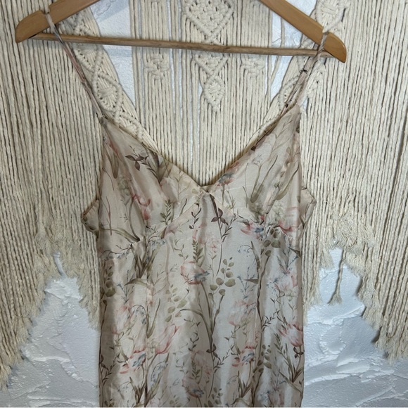 Storia Cream Ruffled Fairy-core Tiered Floral Maxi Dress Women’s size Large - Picture 8 of 16